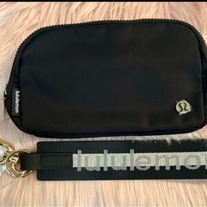 Lululemon Black Everyday Belt Bag with Keychain